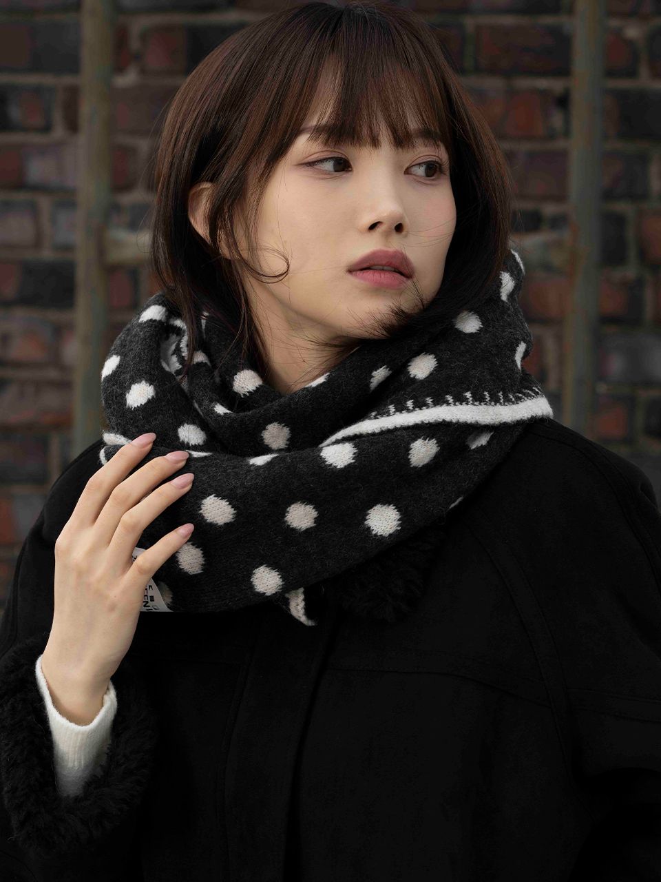 MUSINSA公式 | THE GREEN LAB リバーシブルドットマフラー [チャコール