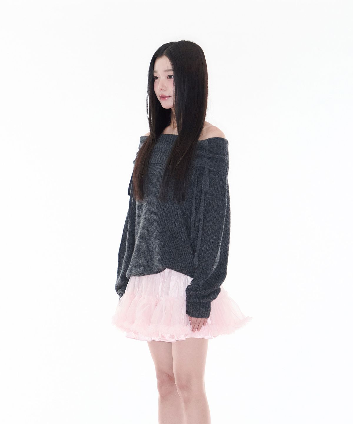 알키알카(ALKI ALKA) Shirring Off-shoulder Knit (Charcoal)
