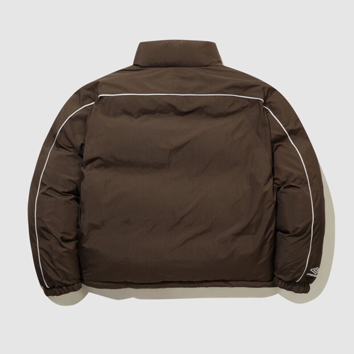 엄브로(UMBRO) 시그니쳐 리버서블 머스코비 덕 다운 자켓 브라운 UQ421CDJD1