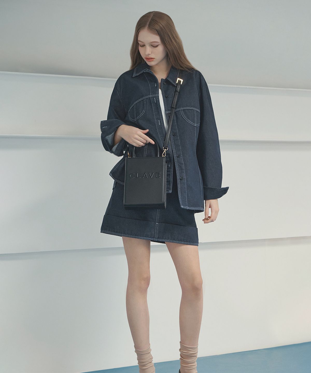 끌라베(CLAVE) 실비 스몰  블랙 크로스백 (SYLVIE Small Black Cross Bag)