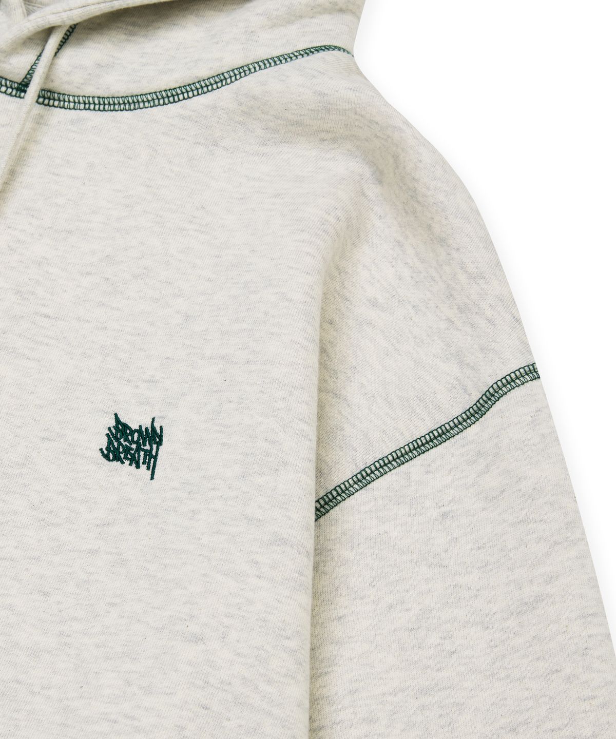 브라운브레스(BROWNBREATH) TAG APPLIQUE HOODIE - OATMEAL