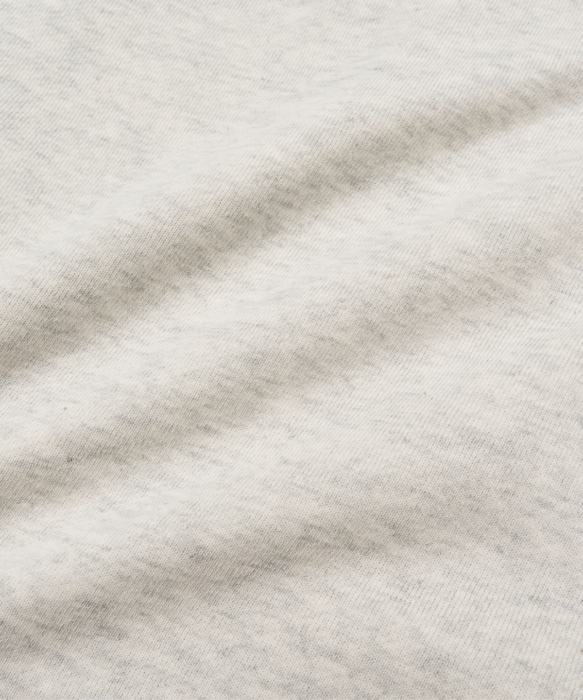 브라운브레스(BROWNBREATH) TAG APPLIQUE HOODIE - OATMEAL
