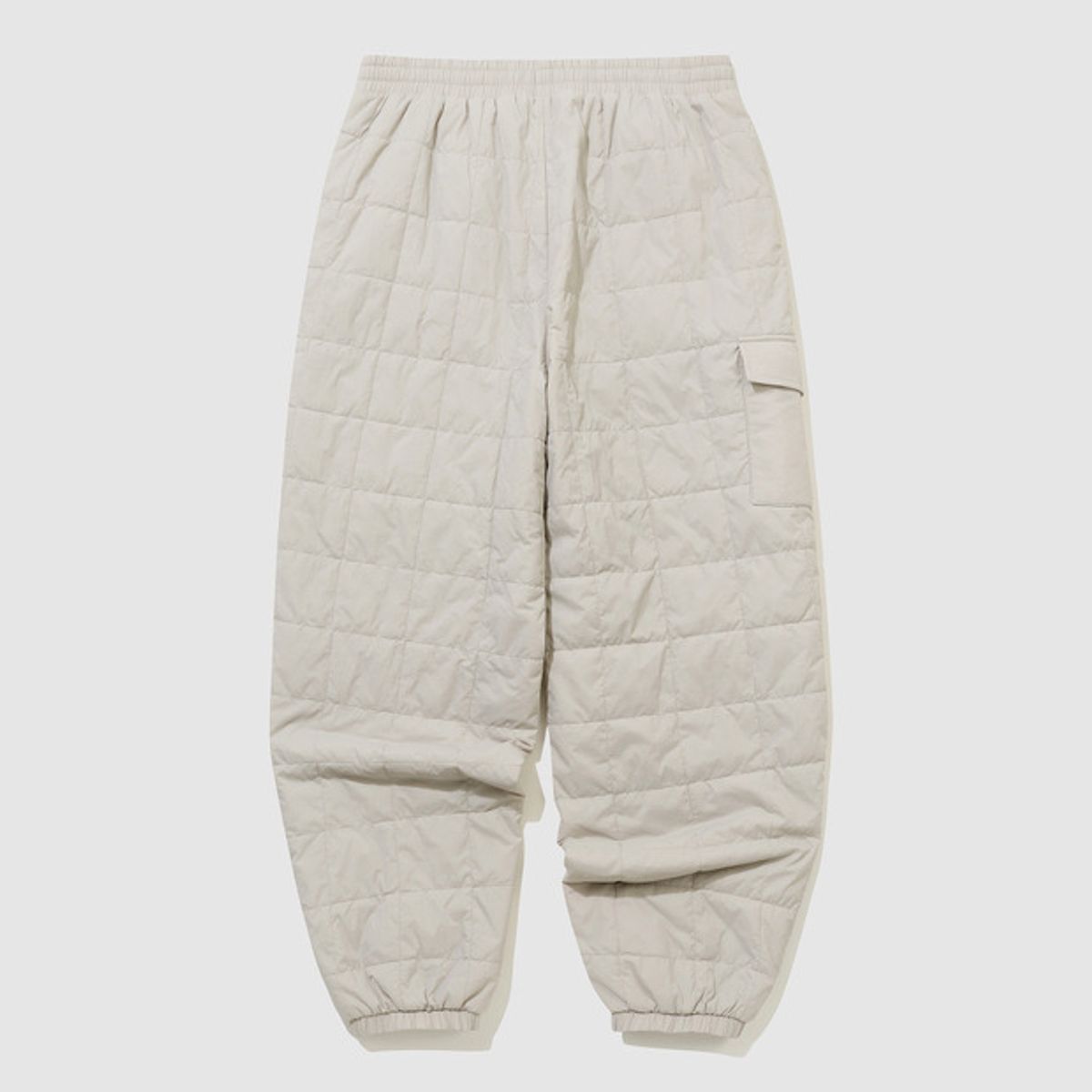 엄브로(UMBRO) 멜로우 퀼티드 패딩 팬츠 아이보리 UQ423CPTO2