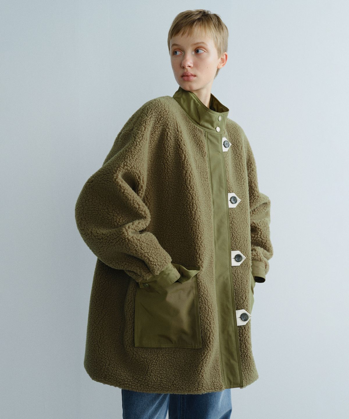 엔오르(EN OR) OVERSIZED POCKET FLEECE COAT - KHAKI