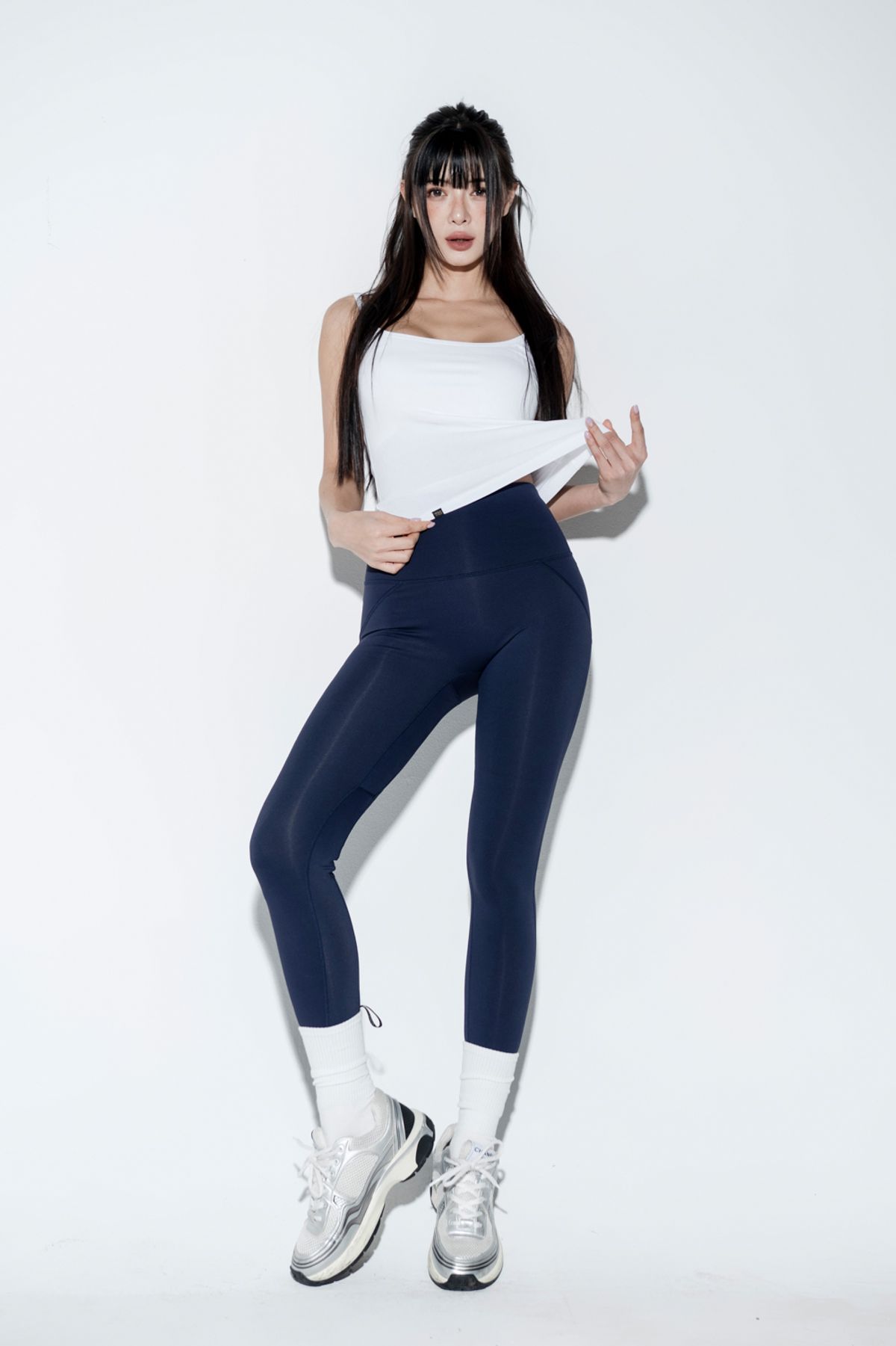 비나앤코(VINAANDCO) 9부 힙업레깅스 - 네이비 (XS/S/M/L)