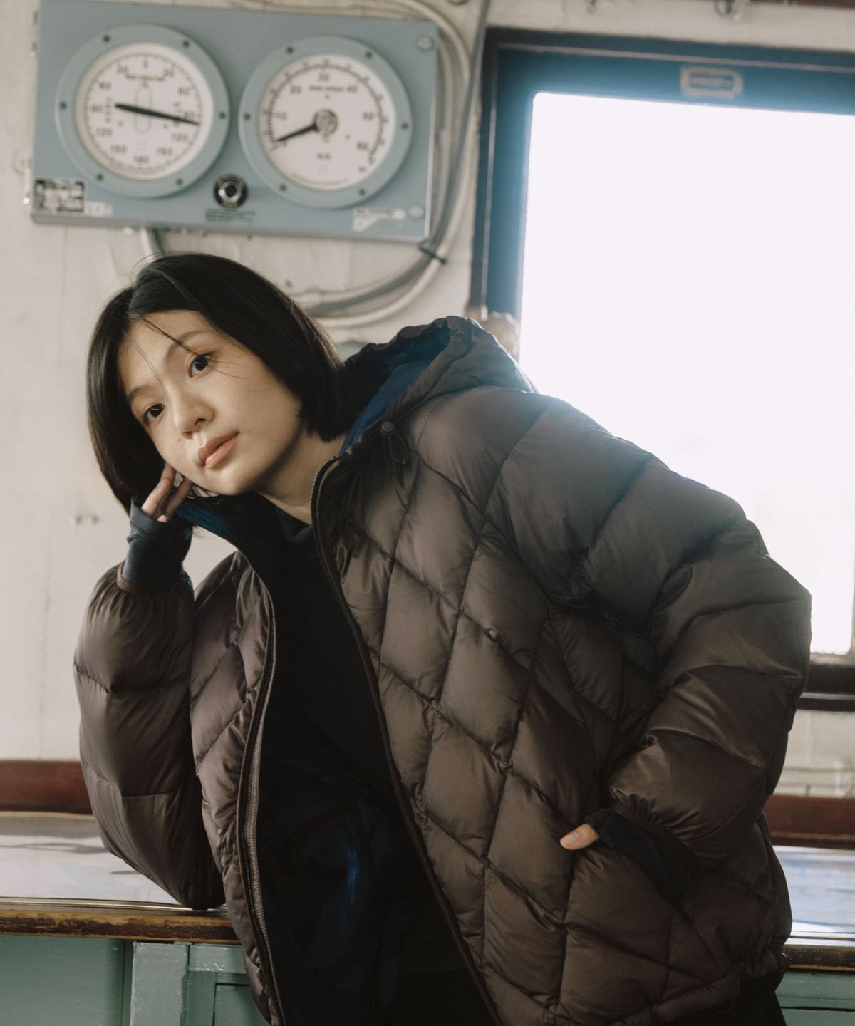 오헤시오(OHESHIO) DIAMOND QUILTED DUCK DOWN, BROWN