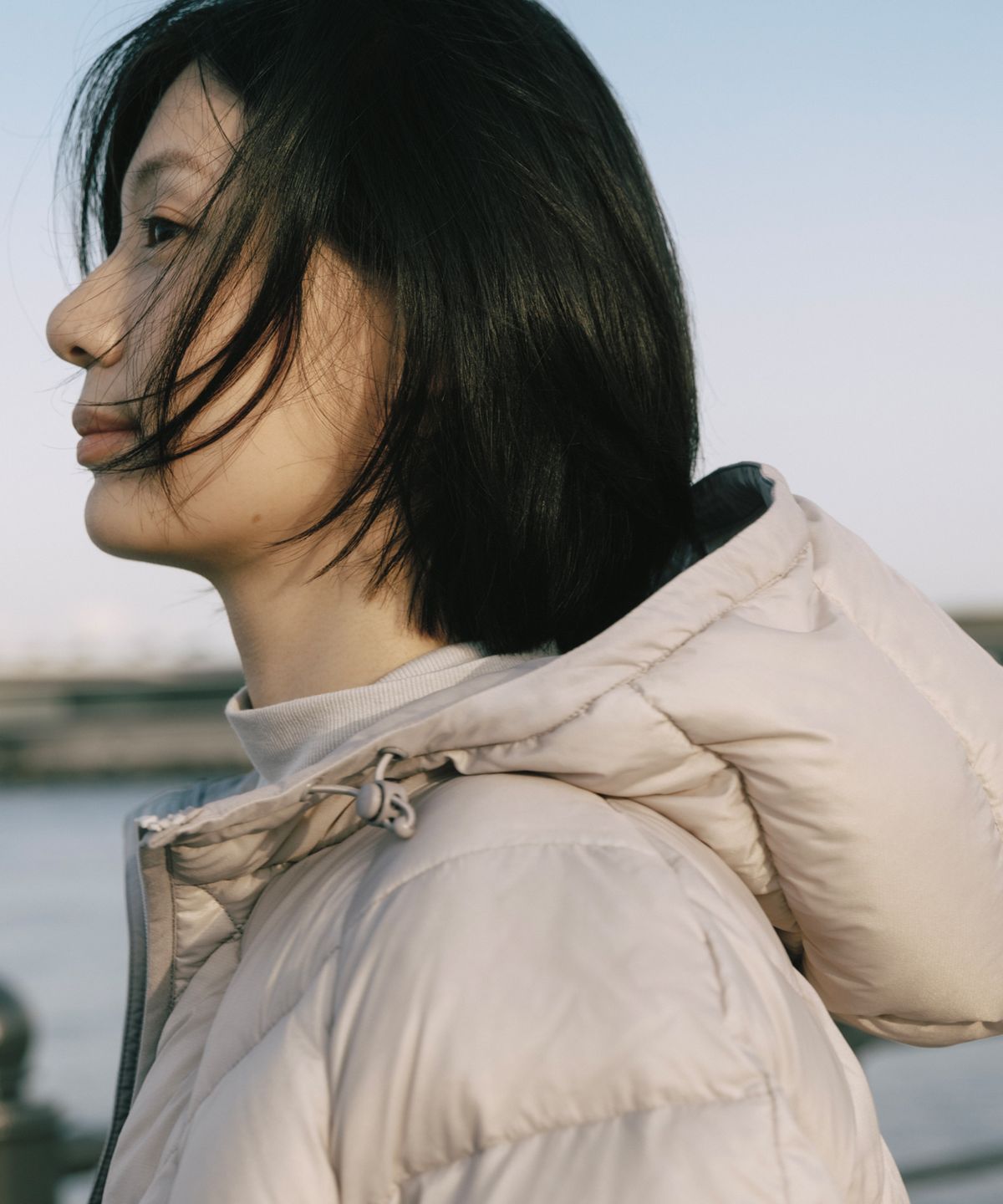 오헤시오(OHESHIO) DIAMOND QUILTED DUCK DOWN, LIGHT GRAY