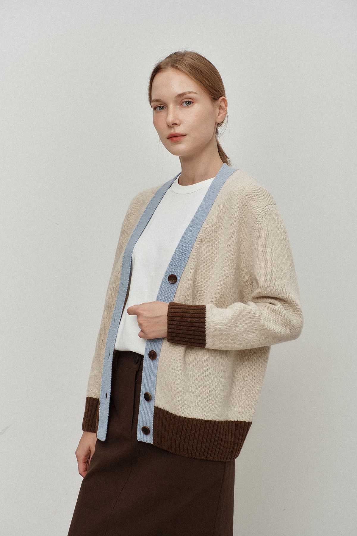 르몽생미셸(LE MONT ST MICHEL) Cashemere color block cardigan_light beige