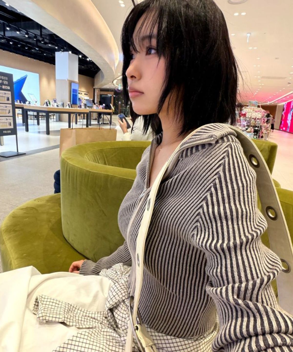 미쏘(MIXXO) 골지 투톤 니트 집업_MIWCKFT17T