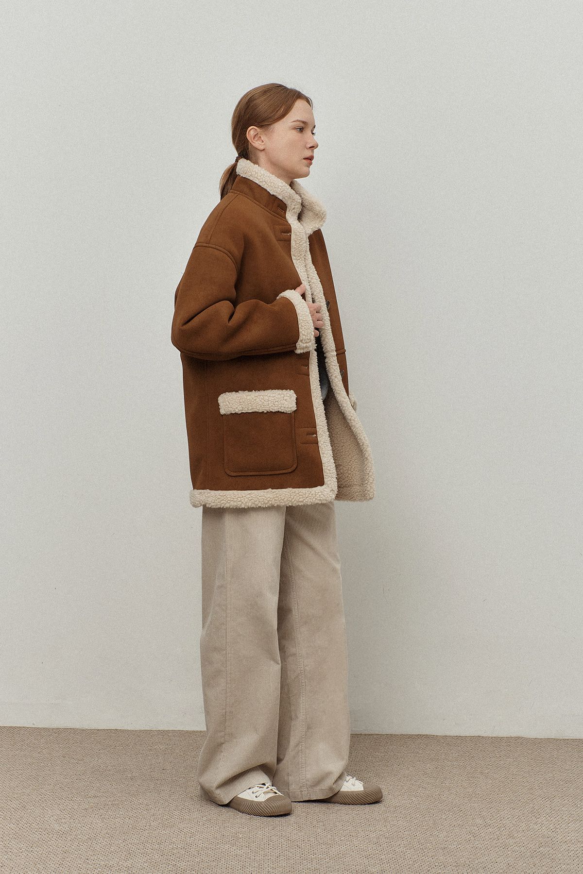 르몽생미셸(LE MONT ST MICHEL) High Neck Women Shearing Jacket_Camel
