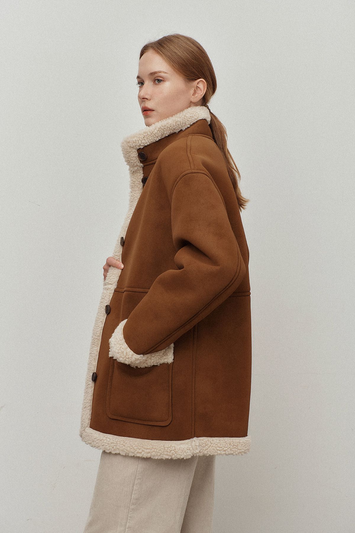 르몽생미셸(LE MONT ST MICHEL) High Neck Women Shearing Jacket_Camel