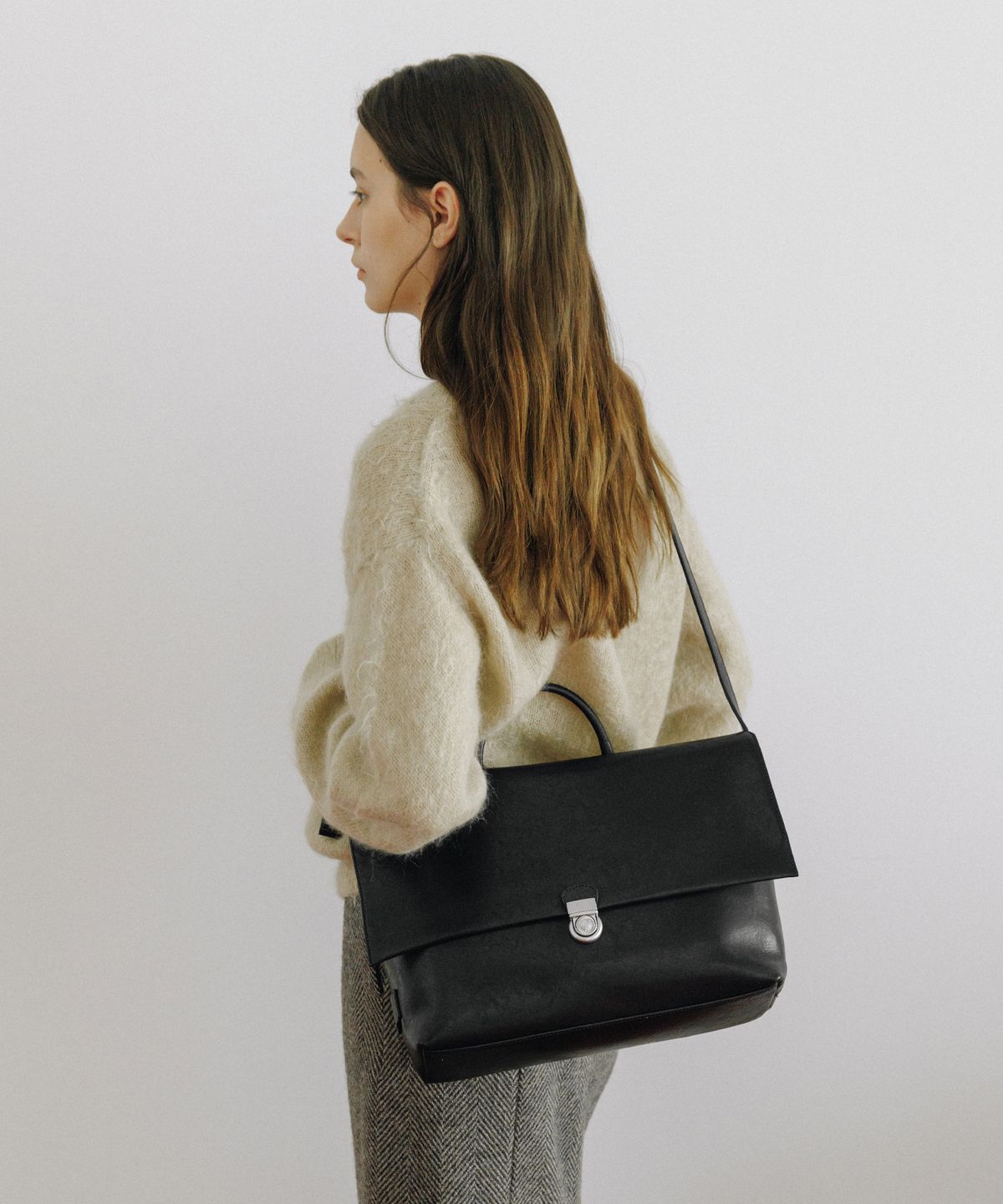 몽드몽드(MONDE MONDE) soft mail briefcase bag black