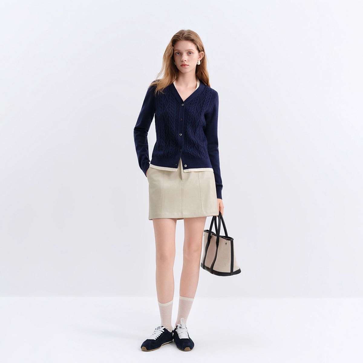 웬스데이딜라잇(WEDNESDAY DELIGHT) WD_Fake two-piece cable cardigan_NAVY