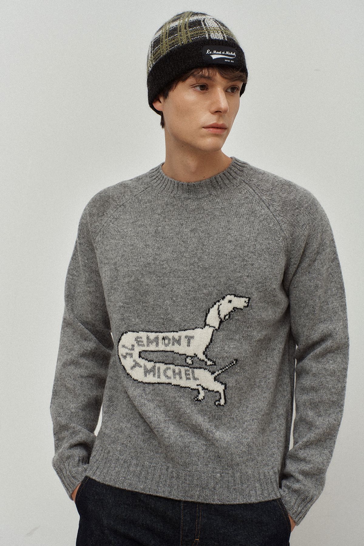 르몽생미셸(LE MONT ST MICHEL) DOG illust pullover knit_Grey