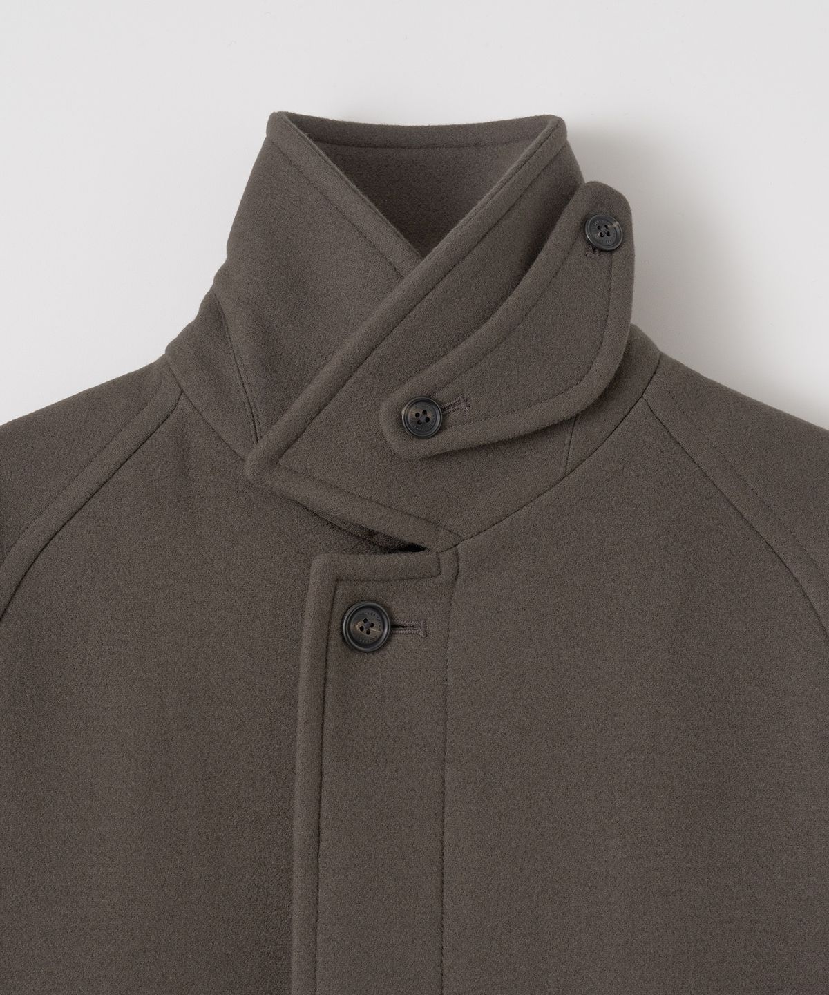 어나더 오피스(ANOTHER OFFICE) Voyager Balmacaan Coat (Mocha)