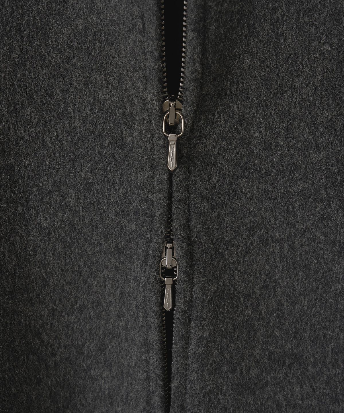 어나더 오피스(ANOTHER OFFICE) Volume Blouson (Heather charcoal)