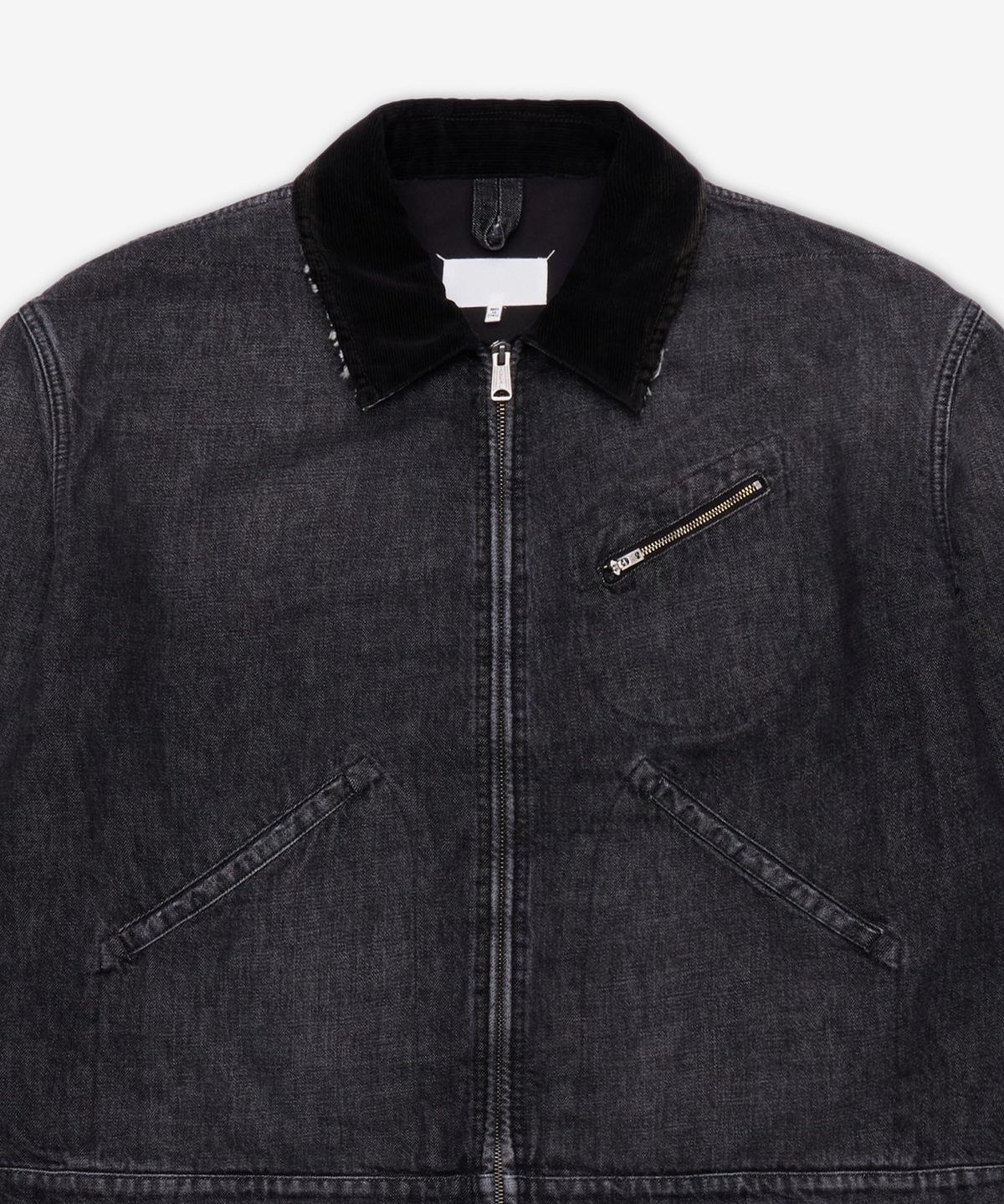 메종 마르지엘라(MAISON MARGIELA) 디스트레스드 카라 데님 재킷 - 워시드 블랙 / S67AM0107M30036962