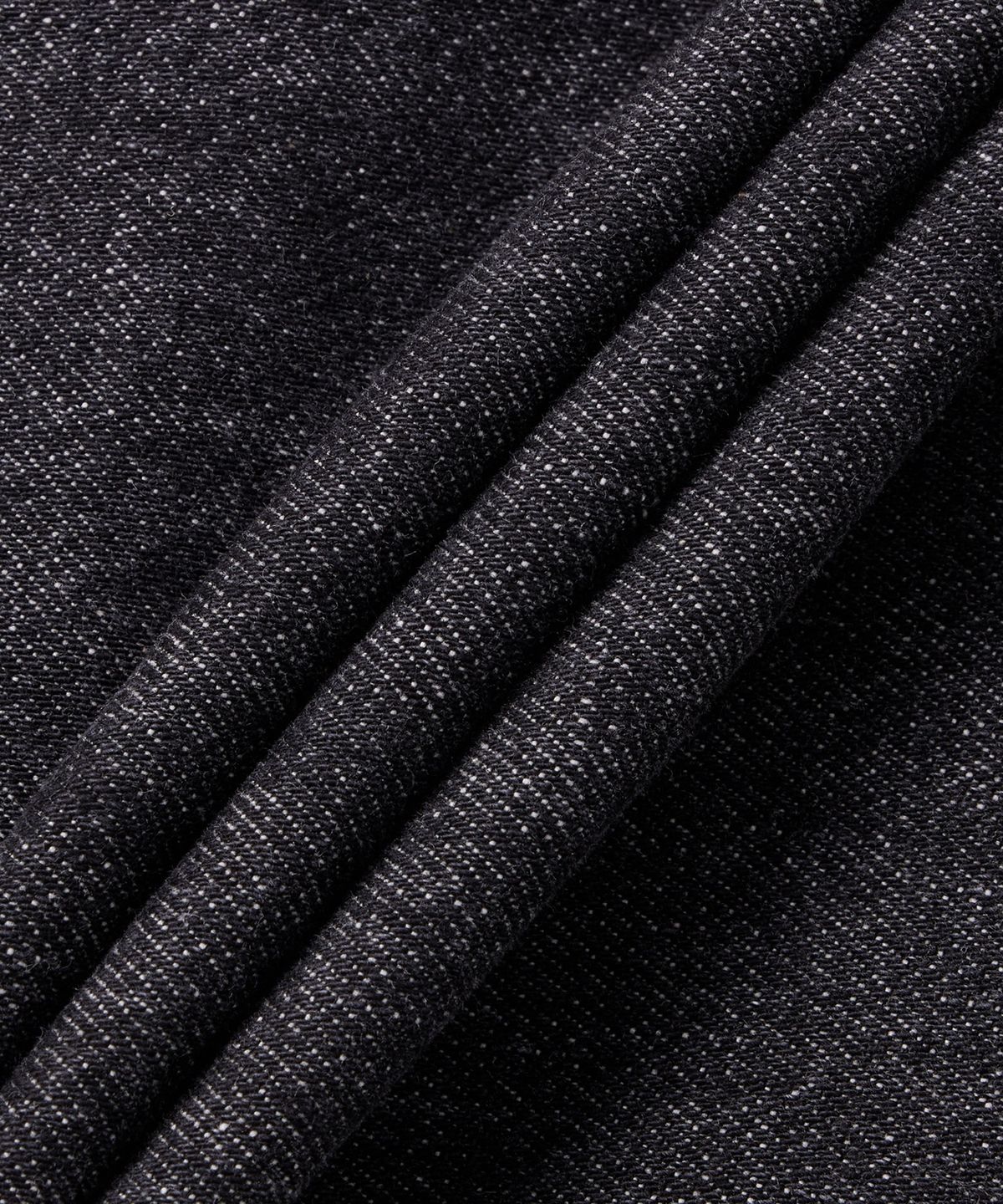 메종 마르지엘라(MAISON MARGIELA) 디스트레스드 카라 데님 재킷 - 워시드 블랙 / S67AM0107M30036962