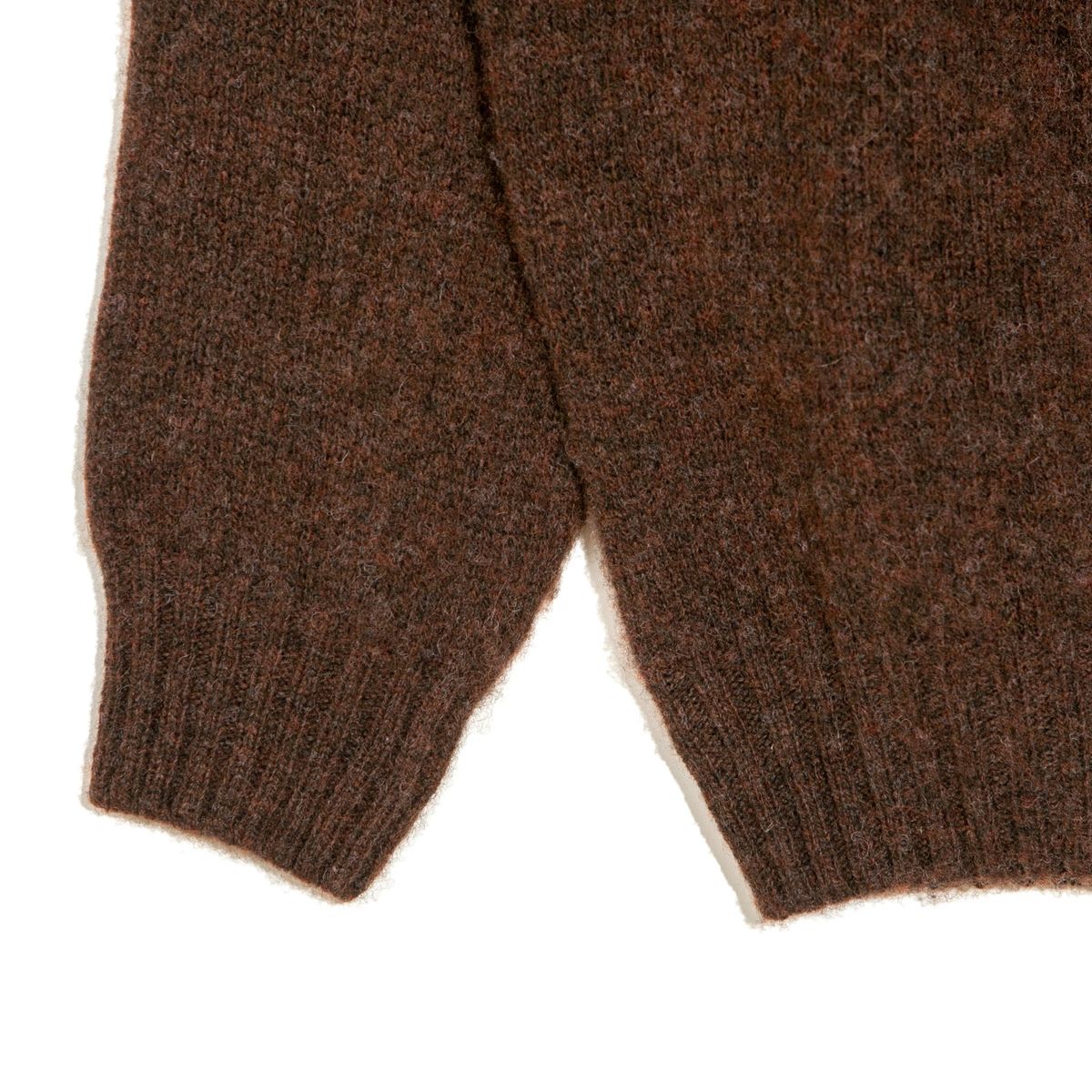 할리 오브 스코틀랜드(HARLEY OF SCOTLAND) Shaggy Dog Crew Neck Sweater - Coffee