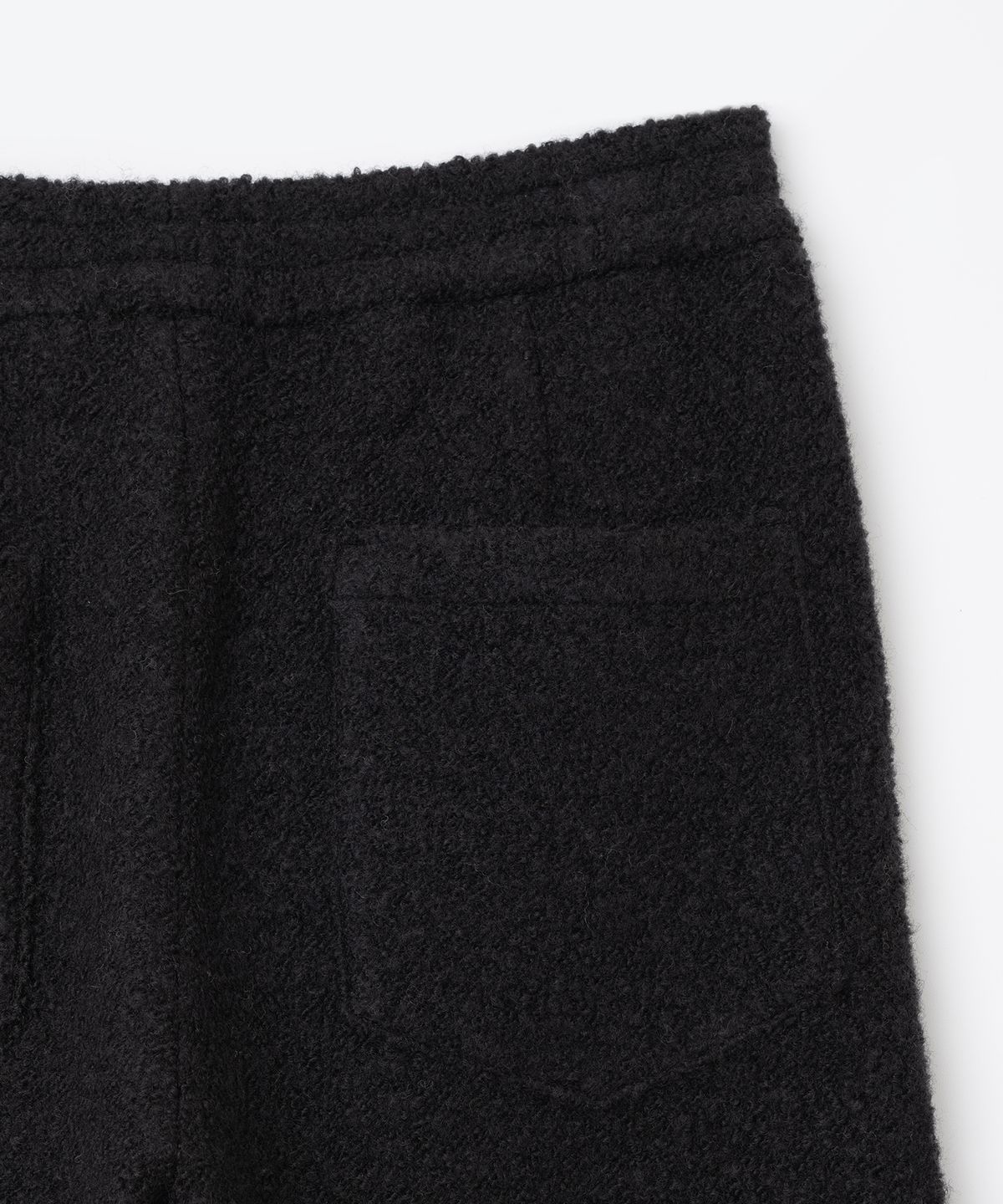 밀로 우먼(MILLO WOMEN) 부클 지퍼 트라우저 [블랙]