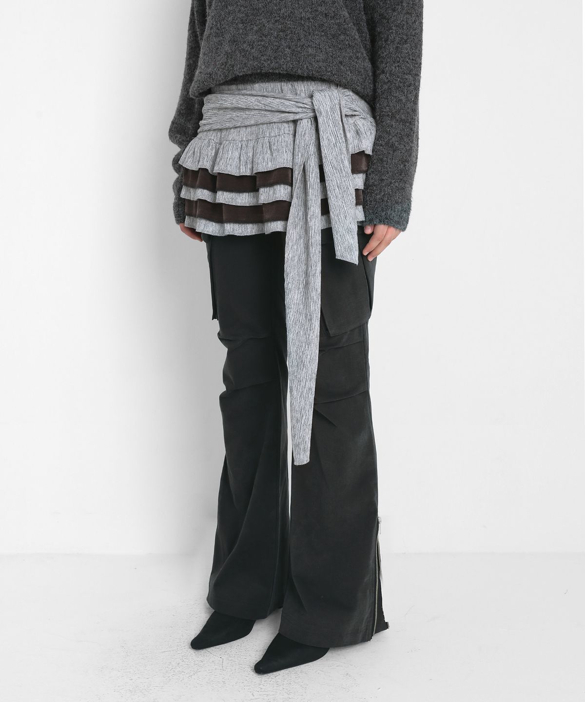 샌드릭(SANDRIC) PLEATED KNIT MINI SKIRT_MELANGE GREY