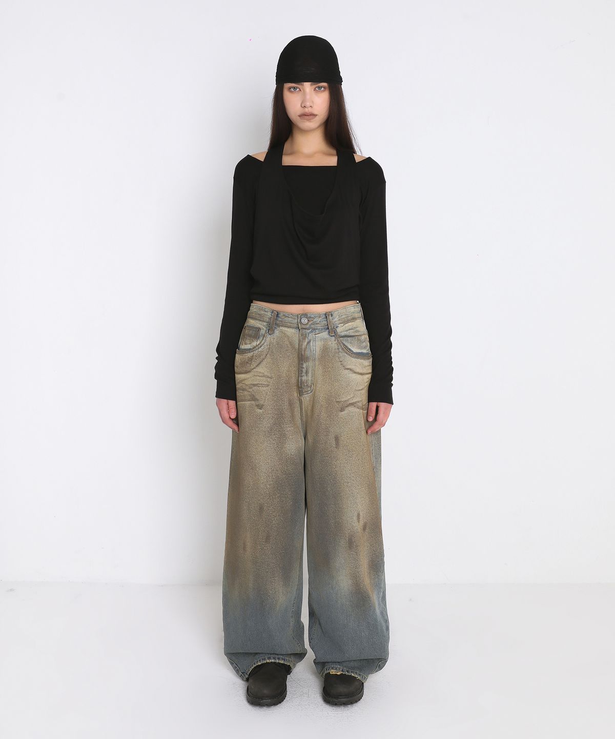 샌드릭(SANDRIC) DRAPED HALTER LAYERED LONG SLEEVE T-SHIRT_BLACK