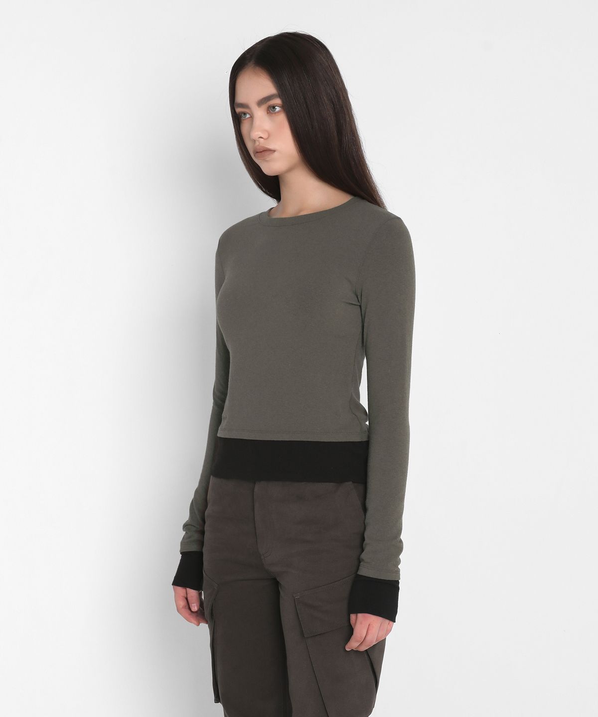 샌드릭(SANDRIC) BASIC CONTRAST T-SHIRT_KHAKI / BLACK
