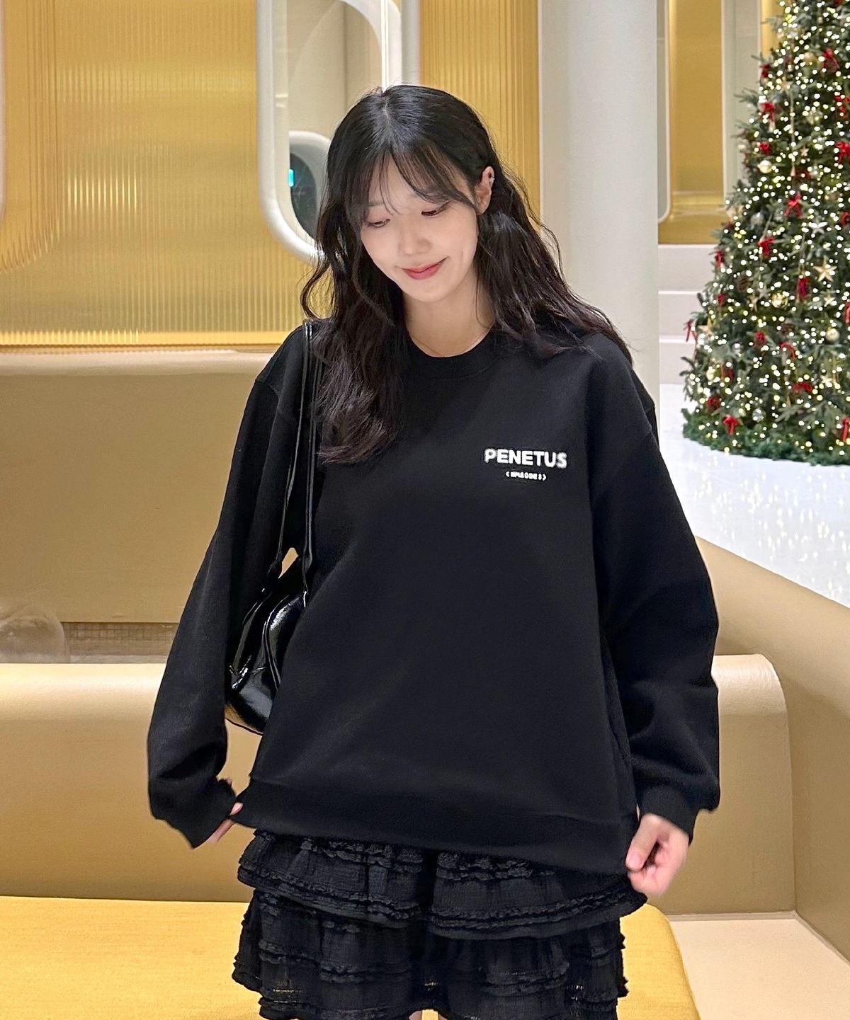 페너터스(PENETUS) 노이즈 레터링 코튼 블랙 맨투맨