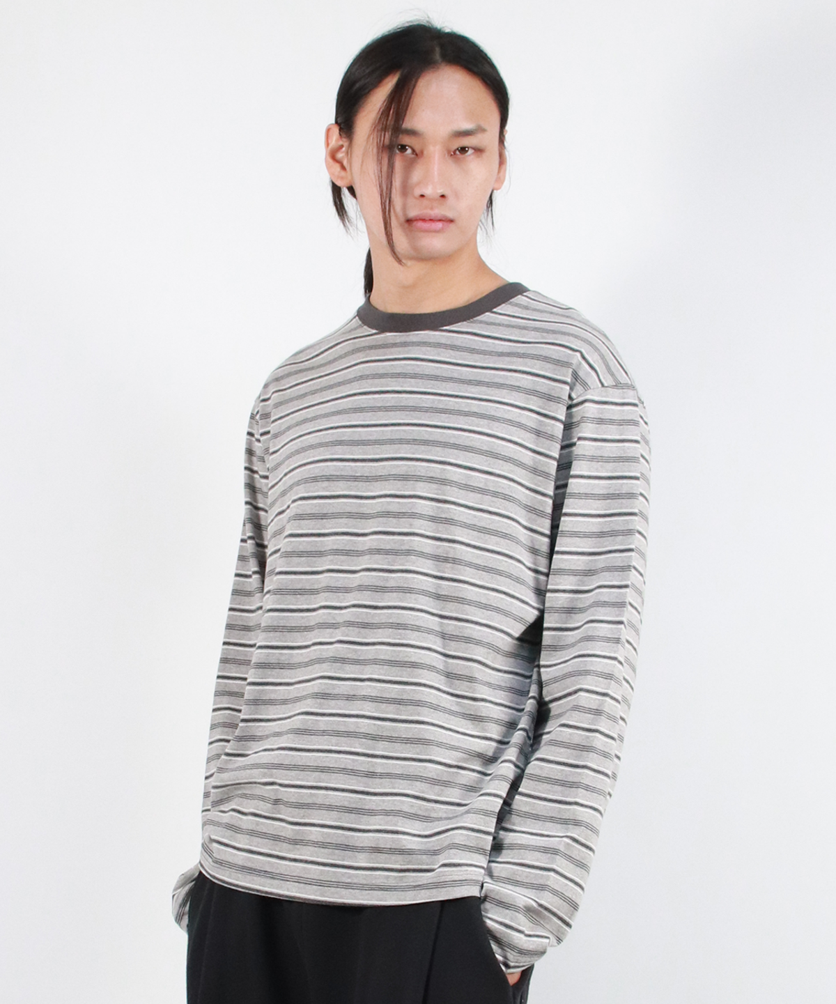 드마크(DEMARC) M MULTI STRIPE LONG SLEEVE TEE - Gray