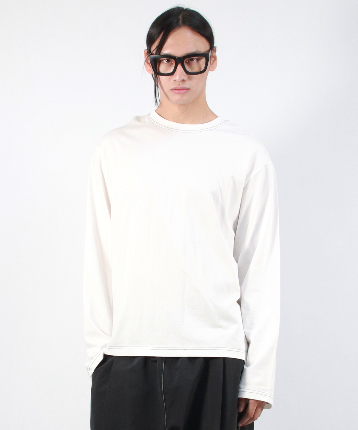 드마크(DEMARC) M OUTSTITCH LOOSE FIT LONG SLEEVE TEE - White