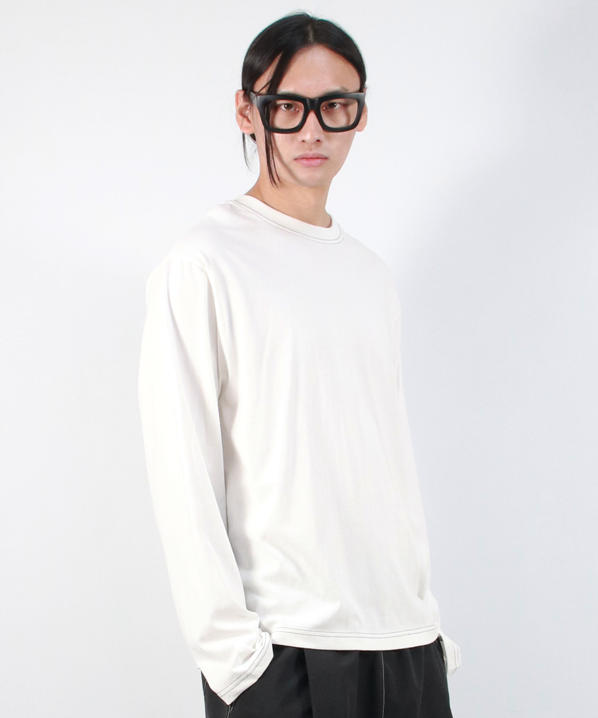 드마크(DEMARC) M OUTSTITCH LOOSE FIT LONG SLEEVE TEE - White