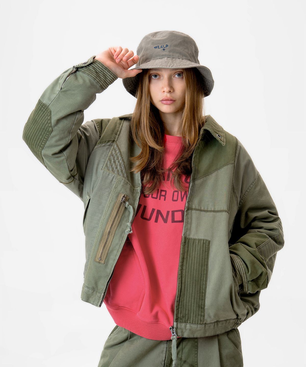 미드업데이트(MIDUPDATE) Front Pocket Sweatshirt_2color