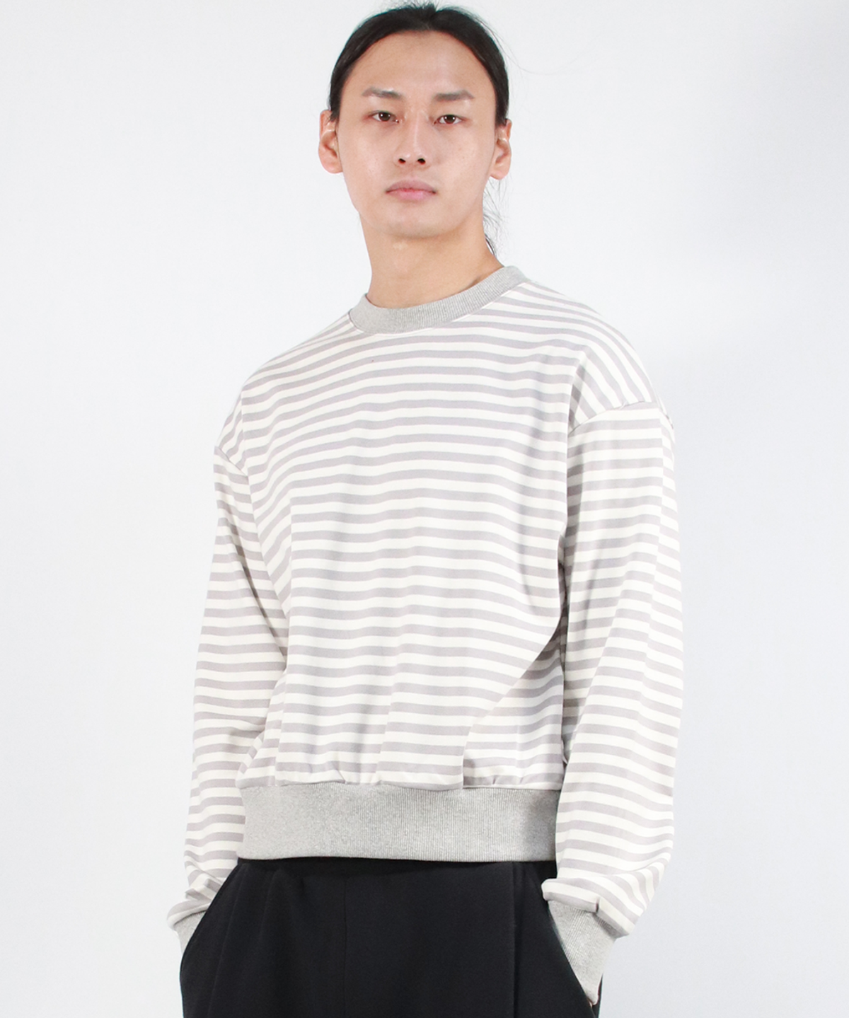 드마크(DEMARC) M STRIPE MEDIUM-FIT SWEATSHIRT -  Gray