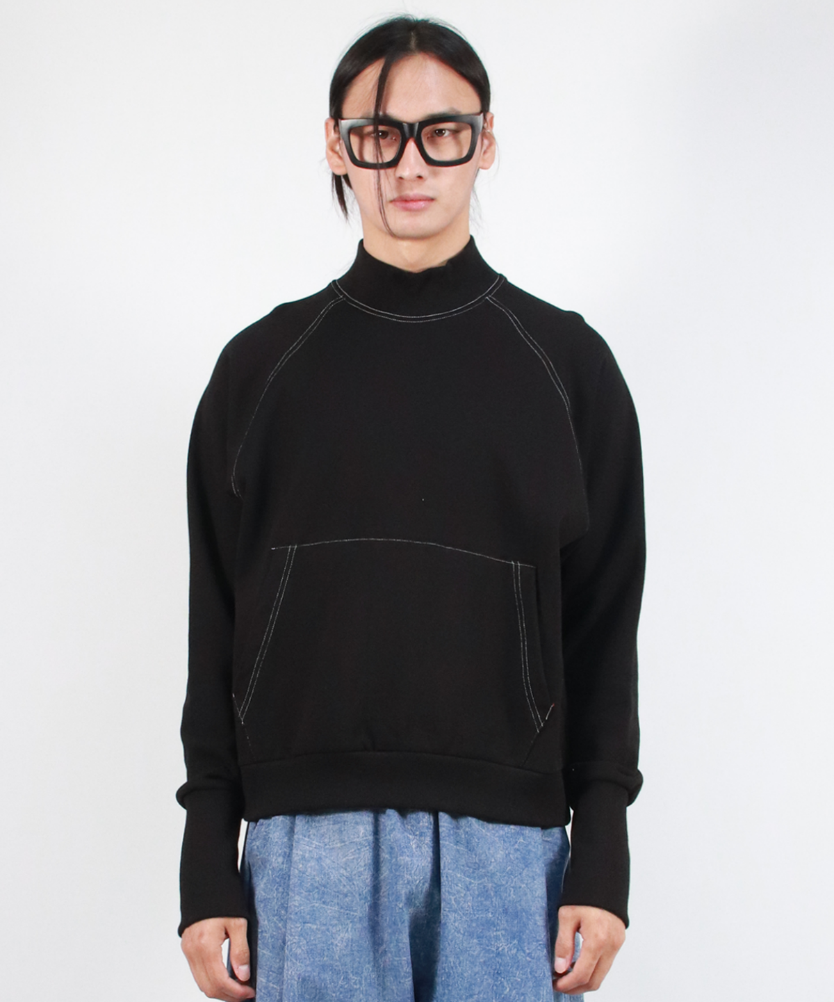 드마크(DEMARC) M HIGH-NECK MEDIUM-FIT STITCH RAGLAN SWEATSHIRT -  Black