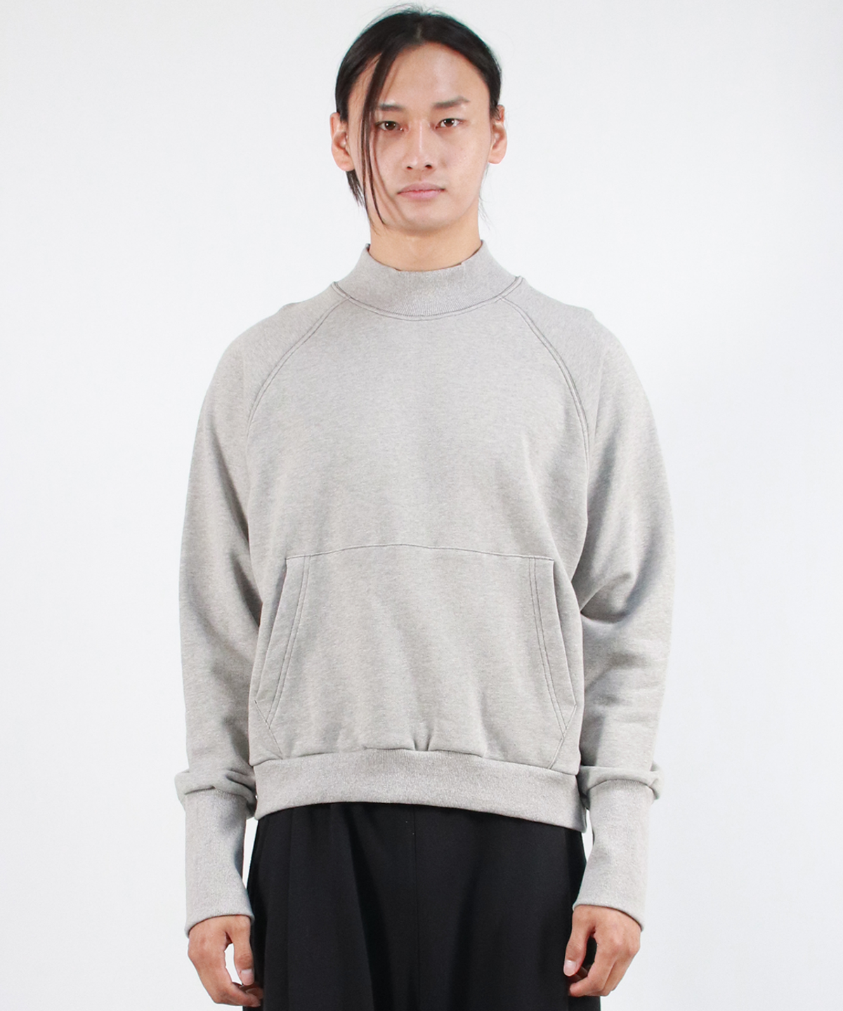 드마크(DEMARC) M HIGH-NECK MEDIUM-FIT STITCH RAGLAN SWEATSHIRT -  Gray
