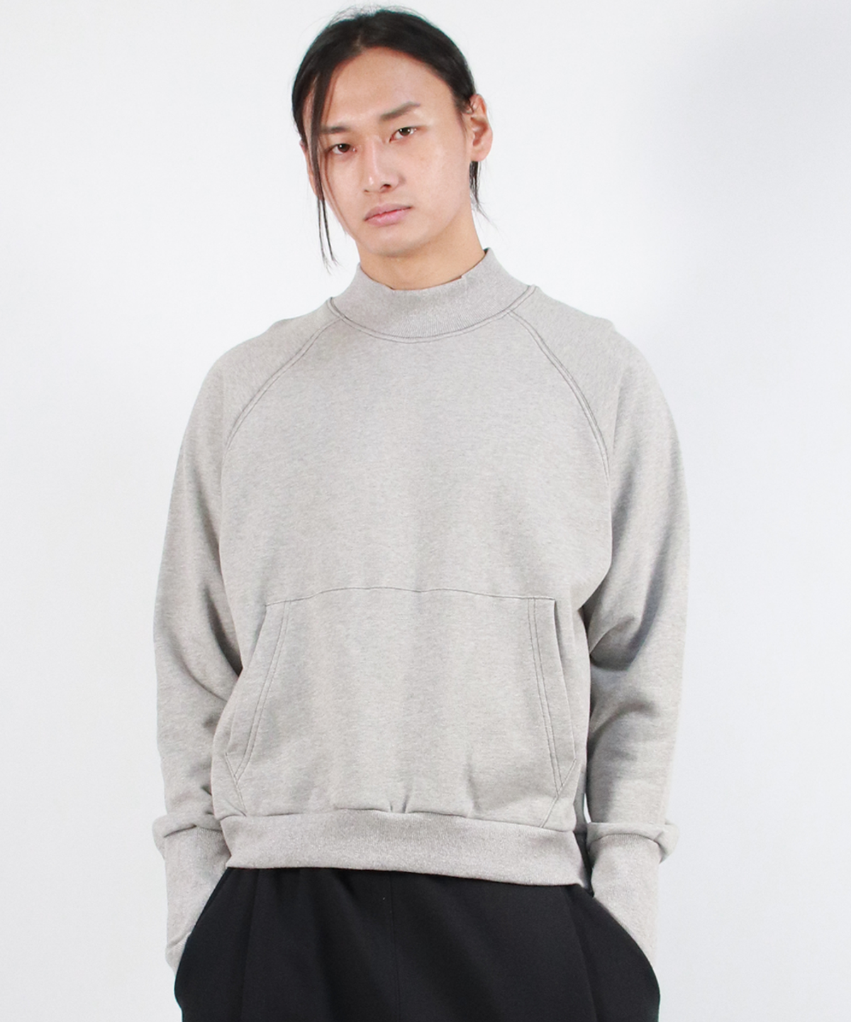 드마크(DEMARC) M HIGH-NECK MEDIUM-FIT STITCH RAGLAN SWEATSHIRT -  Gray