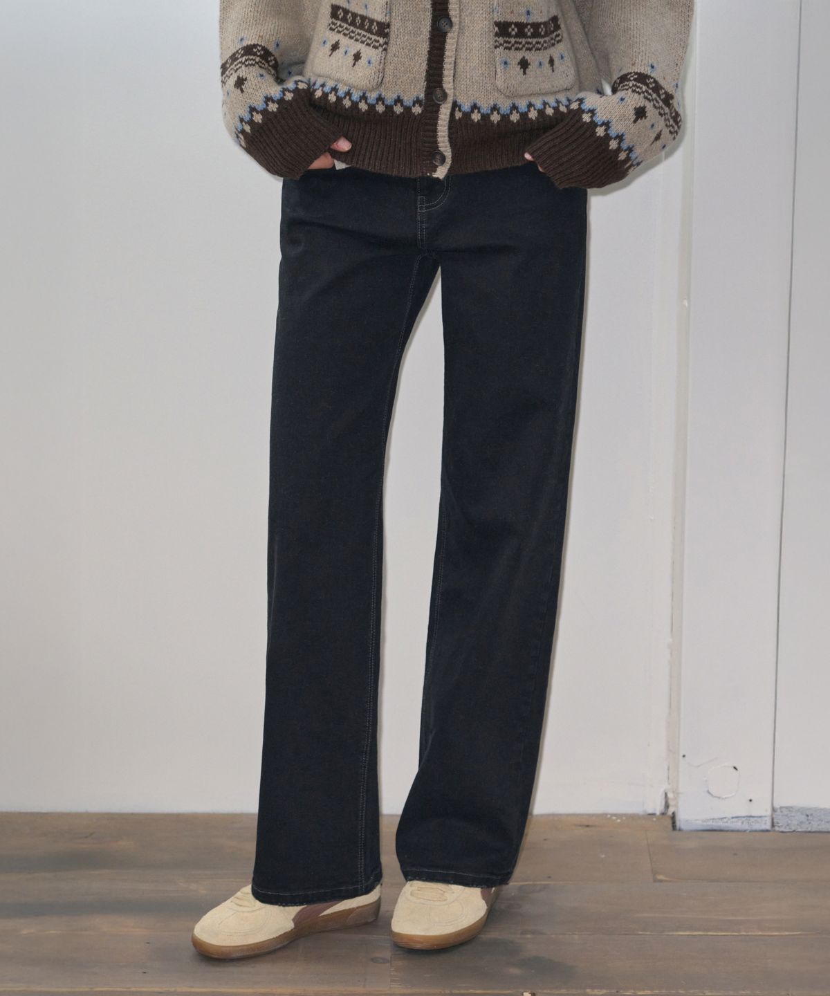 레더리(LEATHERY) 포켓 스티치 스트레이트 데님 팬츠 [BLUE]