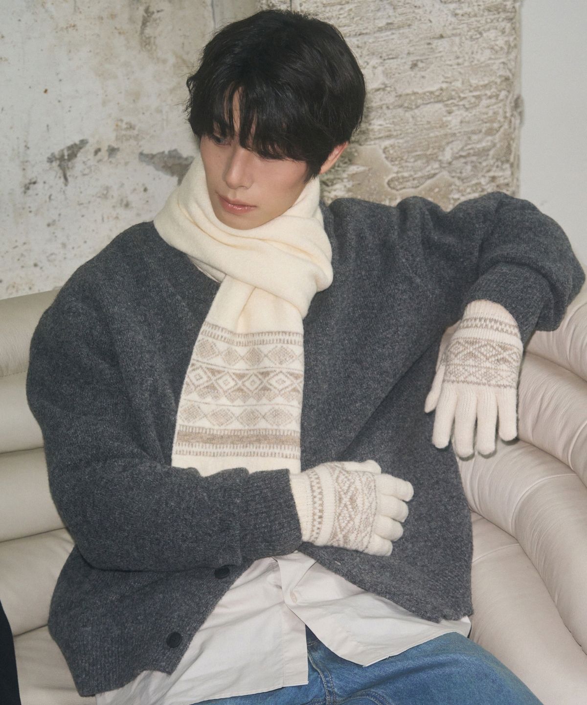 레더리(LEATHERY) 노르딕 울 머플러 [BEIGE]