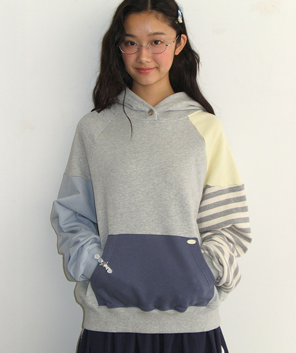 론론(RONRON) STRIPE COLOR BLOCK HOODIE GREY