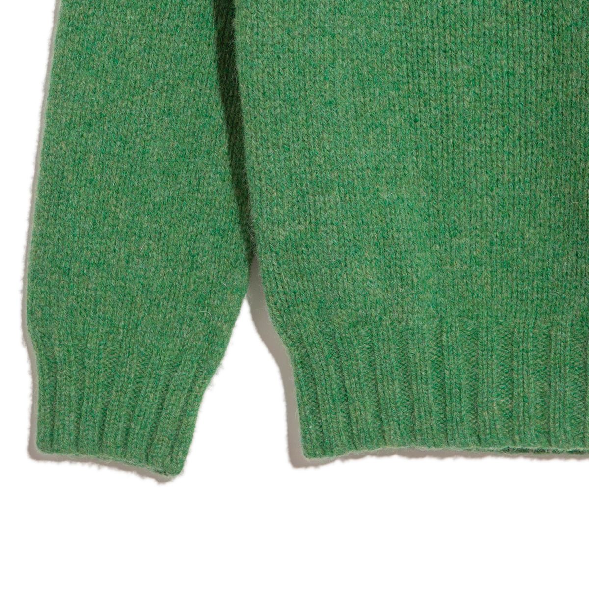 할리 오브 스코틀랜드(HARLEY OF SCOTLAND) Chunky Fairisle Yoke Crew Neck Sweater - Pixie / Winter White