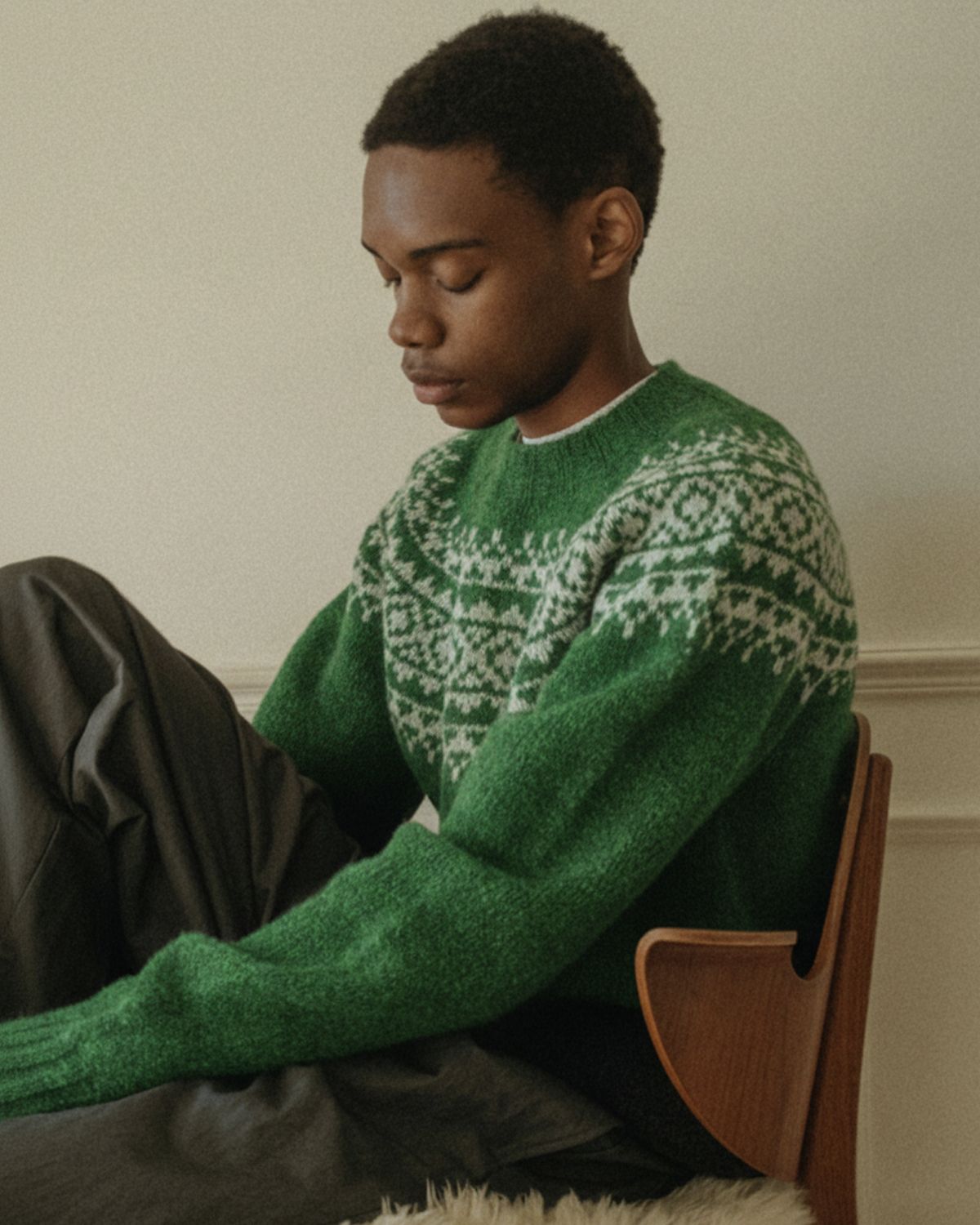 할리 오브 스코틀랜드(HARLEY OF SCOTLAND) Chunky Fairisle Yoke Crew Neck Sweater - Pixie / Winter White