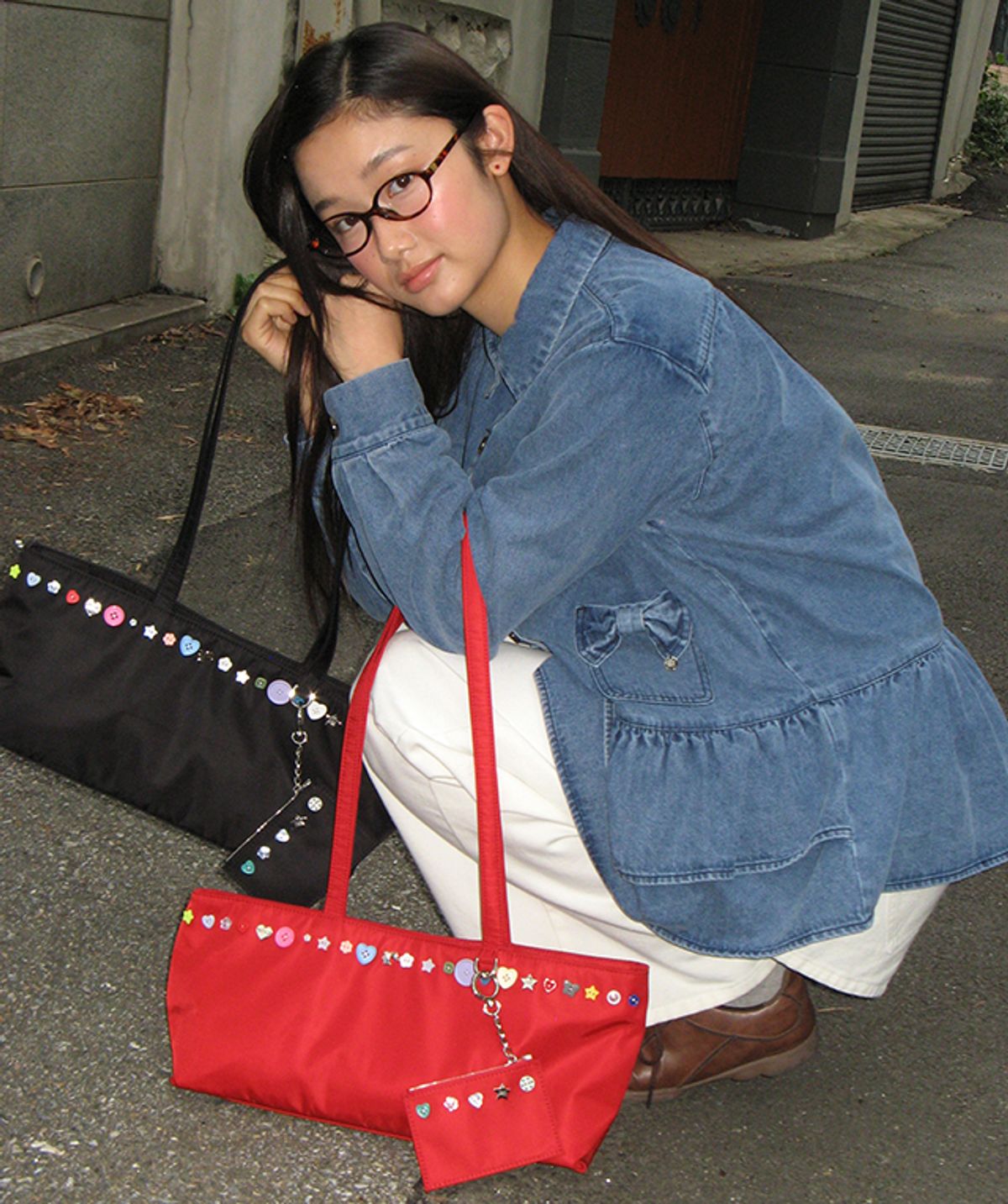 론론(RONRON) MULTI BUTTON SHOULDER BAG RED