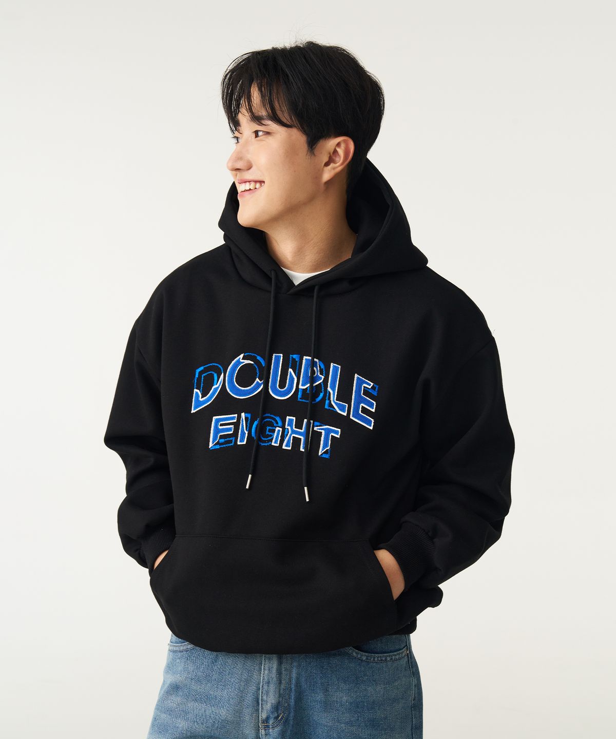 더블에잇(DOUBLE EIGHT) 웨이브 자수 후드 (블랙)