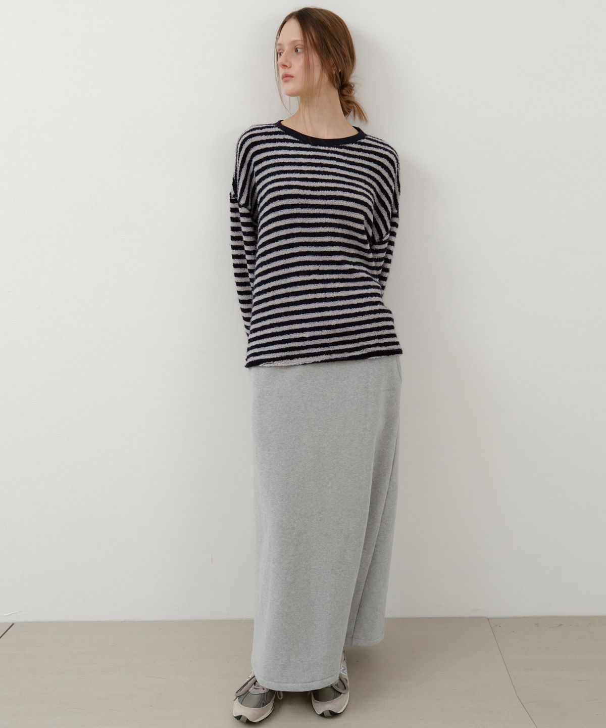 웬즈데이오아시스 포 우먼(WEDNESDAYOASISFORWOMEN) 웜업 베이직 기모 롱스커트_MELANGE GRAY(W25-SK04)