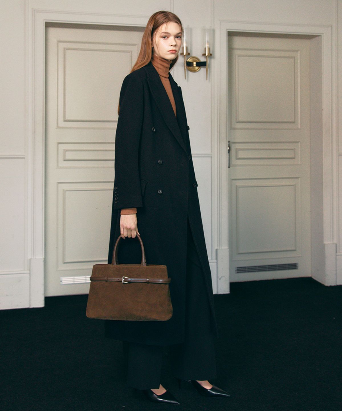끌라베(CLAVE) 루나 스웨이드 브라운 토트백 (LUNA Suede brown Tote Bag)