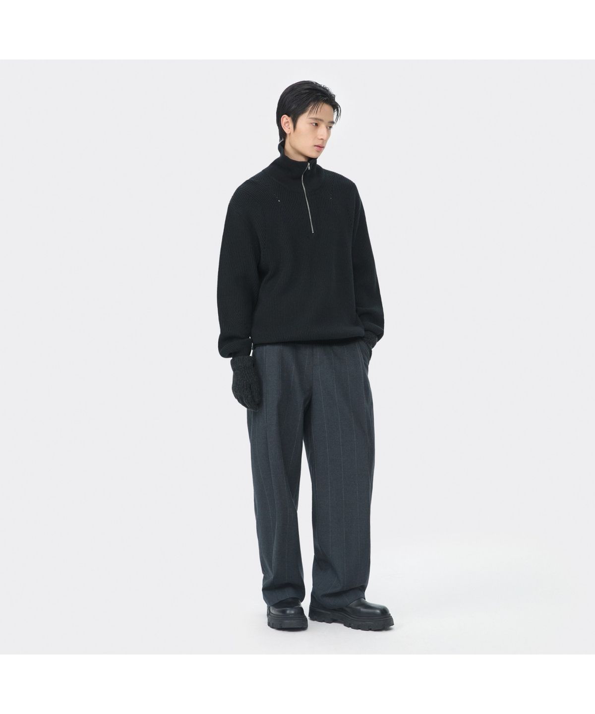 커스텀멜로우(CUSTOMELLOW) Grey Wide Fit One Tuck Striped Setup Pants CWPAW25841GYD