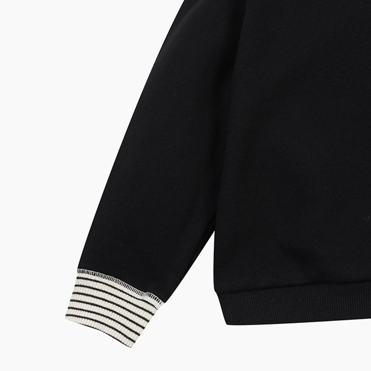 베네통키즈(BENETTONKIDS) 주니어 스트라이프 배색 맨투맨_QAMT22561BK