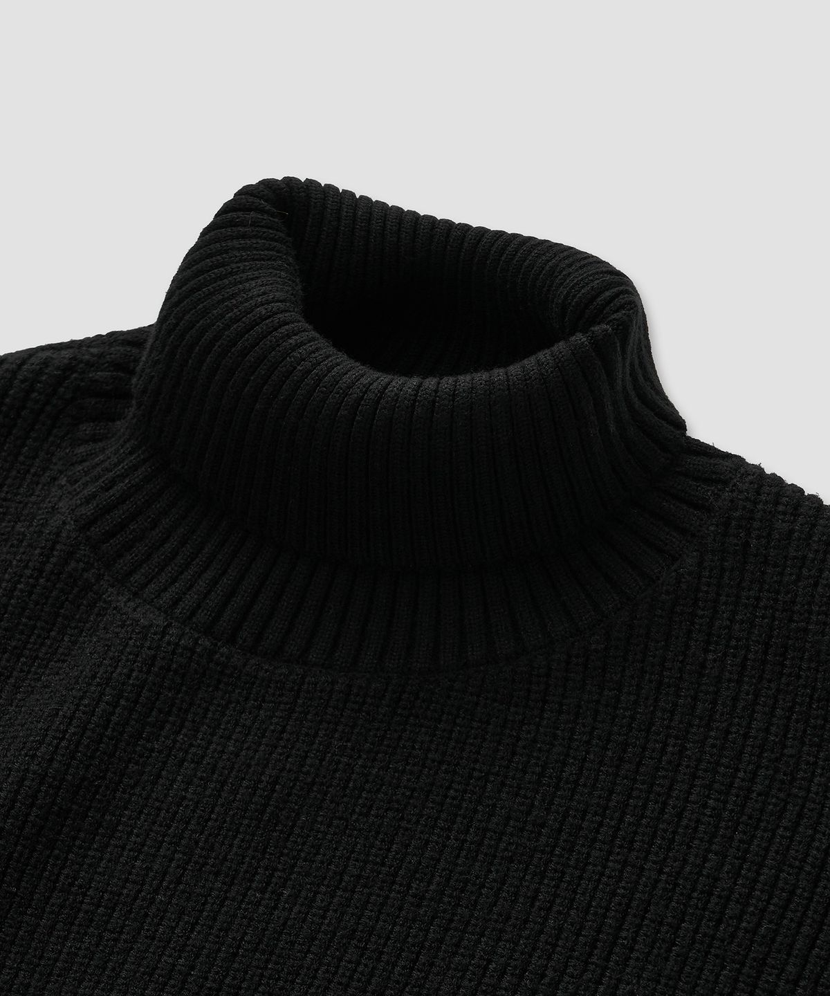 필프(PEALP) Classic Roll-Neck Knit 31(Black)