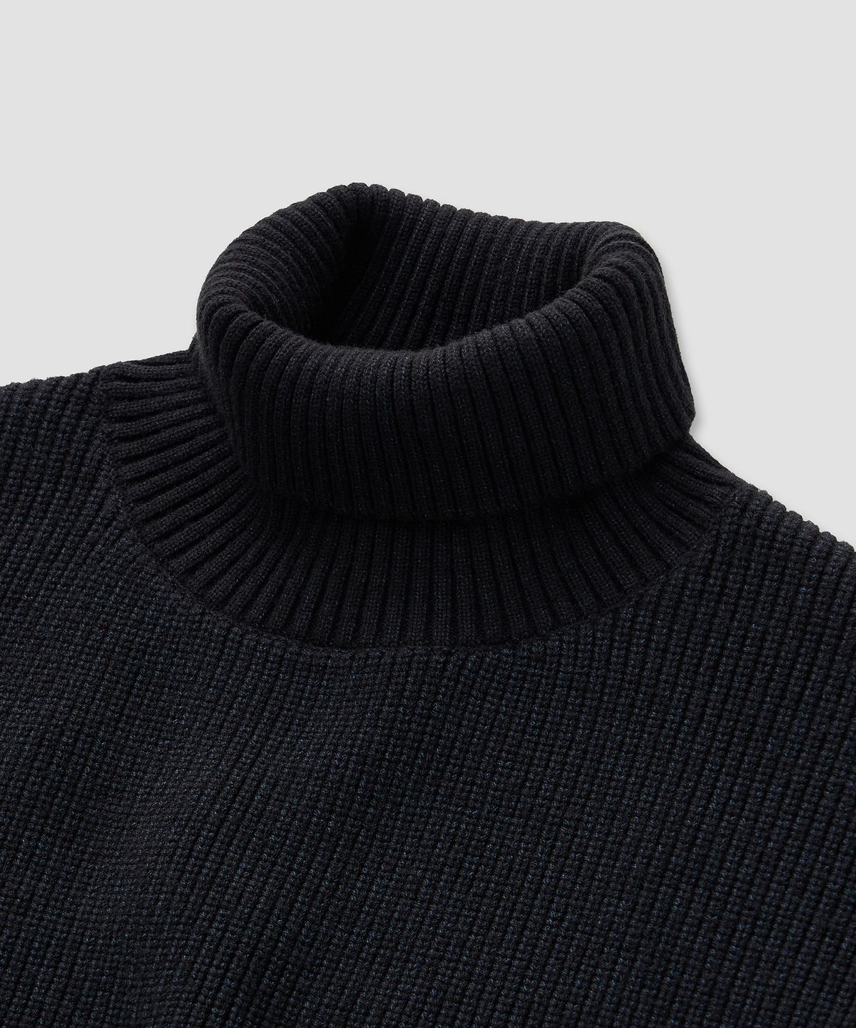 필프(PEALP) Classic Roll-Neck Knit 31(Navy)