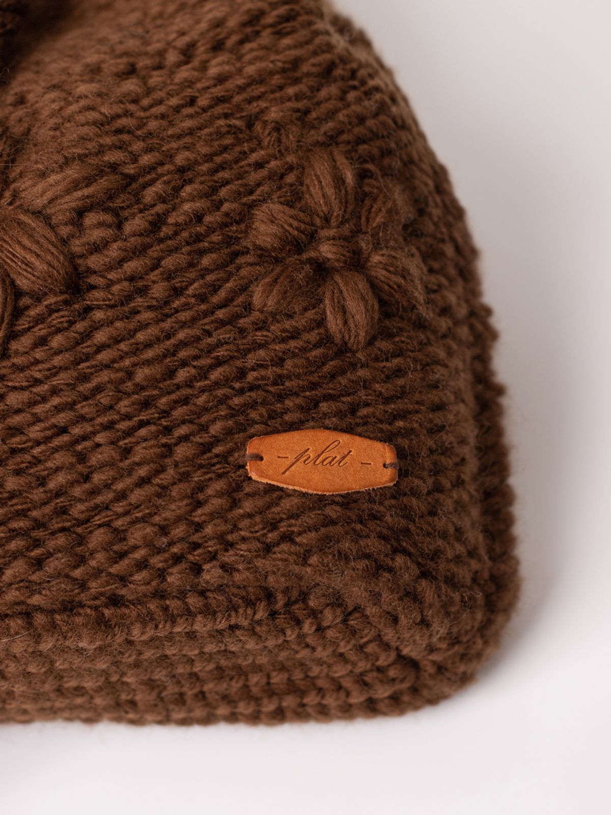 플라드주르(PLATDUJOUR) Appliquer knit bag (Brown)